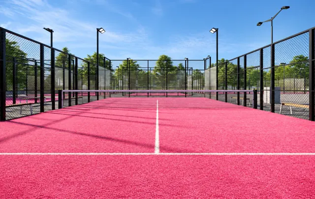 Pista de pádel con césped artificial rosa